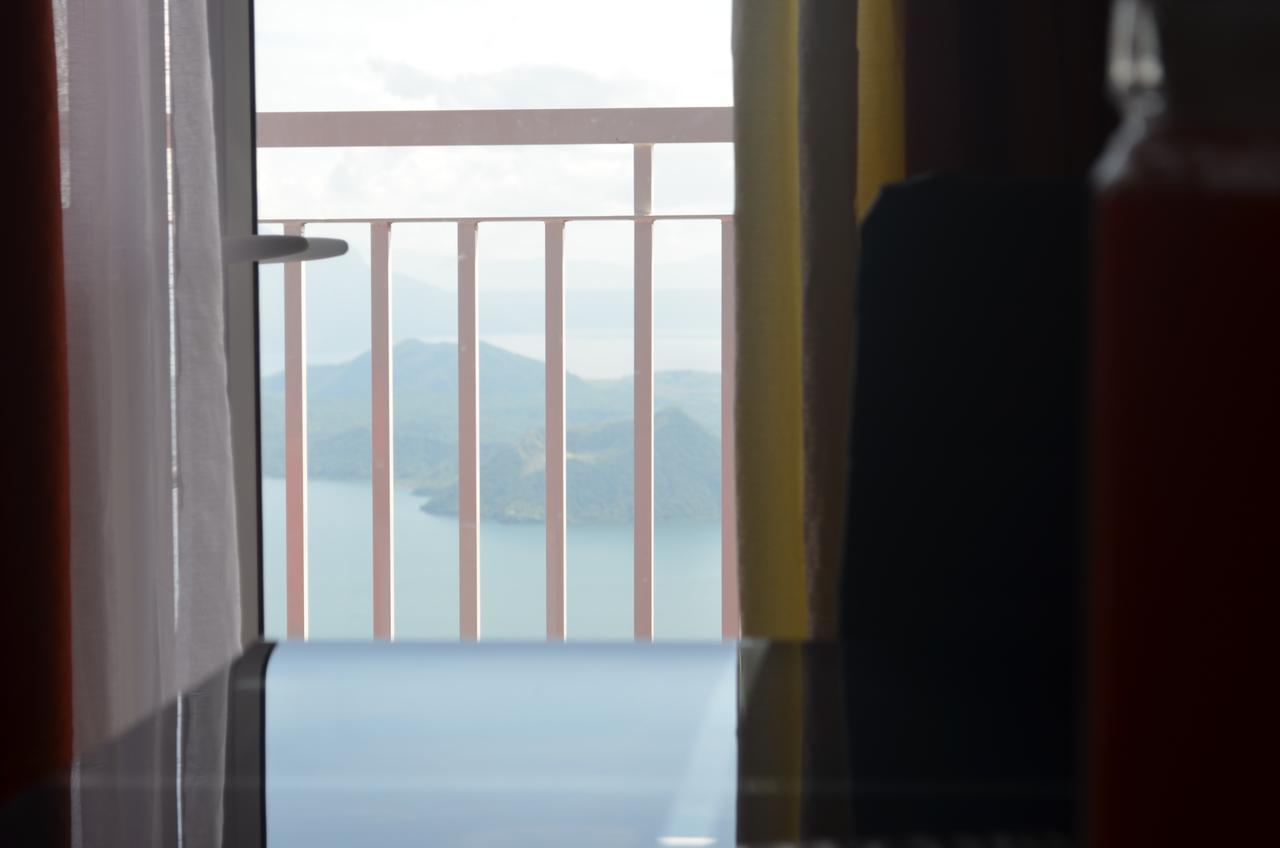 Holy Family Condo At Wind Residences,Tagaytay Tagaytay City Екстер'єр фото