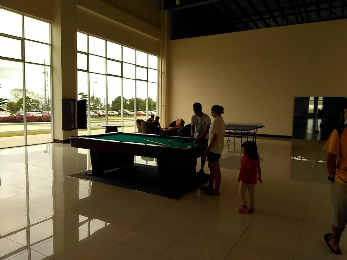 Holy Family Condo At Wind Residences,Tagaytay Tagaytay City Екстер'єр фото